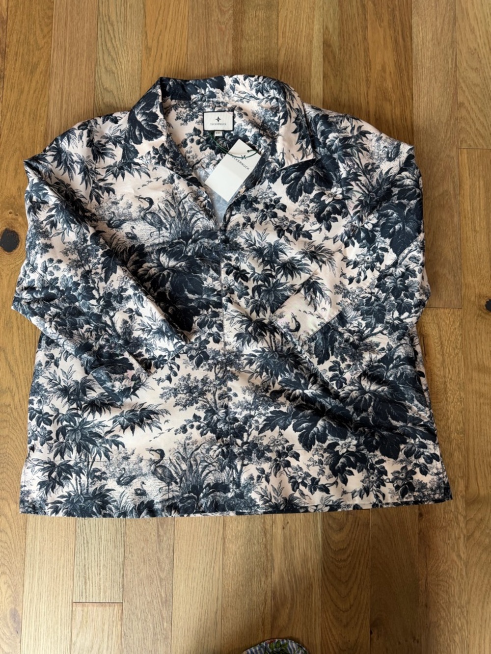Tuckernuck Noir Cypress Toille Margot Stand Collar Blouse – XXL – NWT - Picture 4 of 13